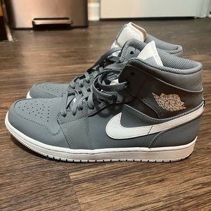 Jordan 1 Cool Grey high